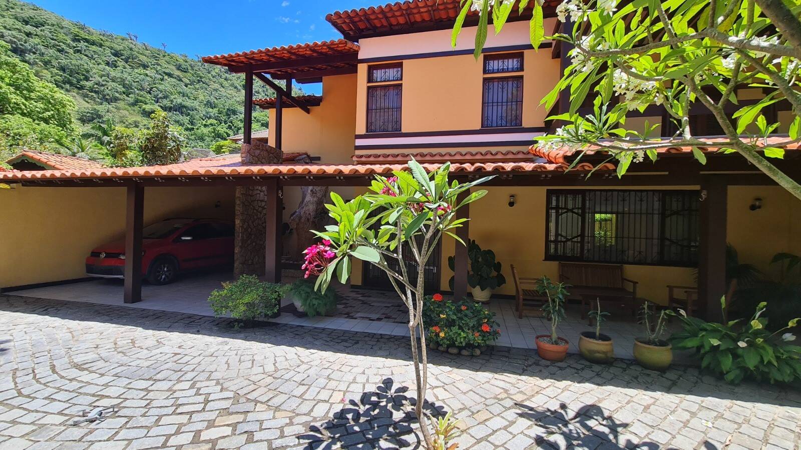 #1185 - Casa para Venda em Niterói - RJ